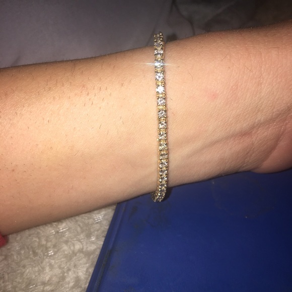 Jewelry - 14k yellow gold diamond tennis bracelet 5ct